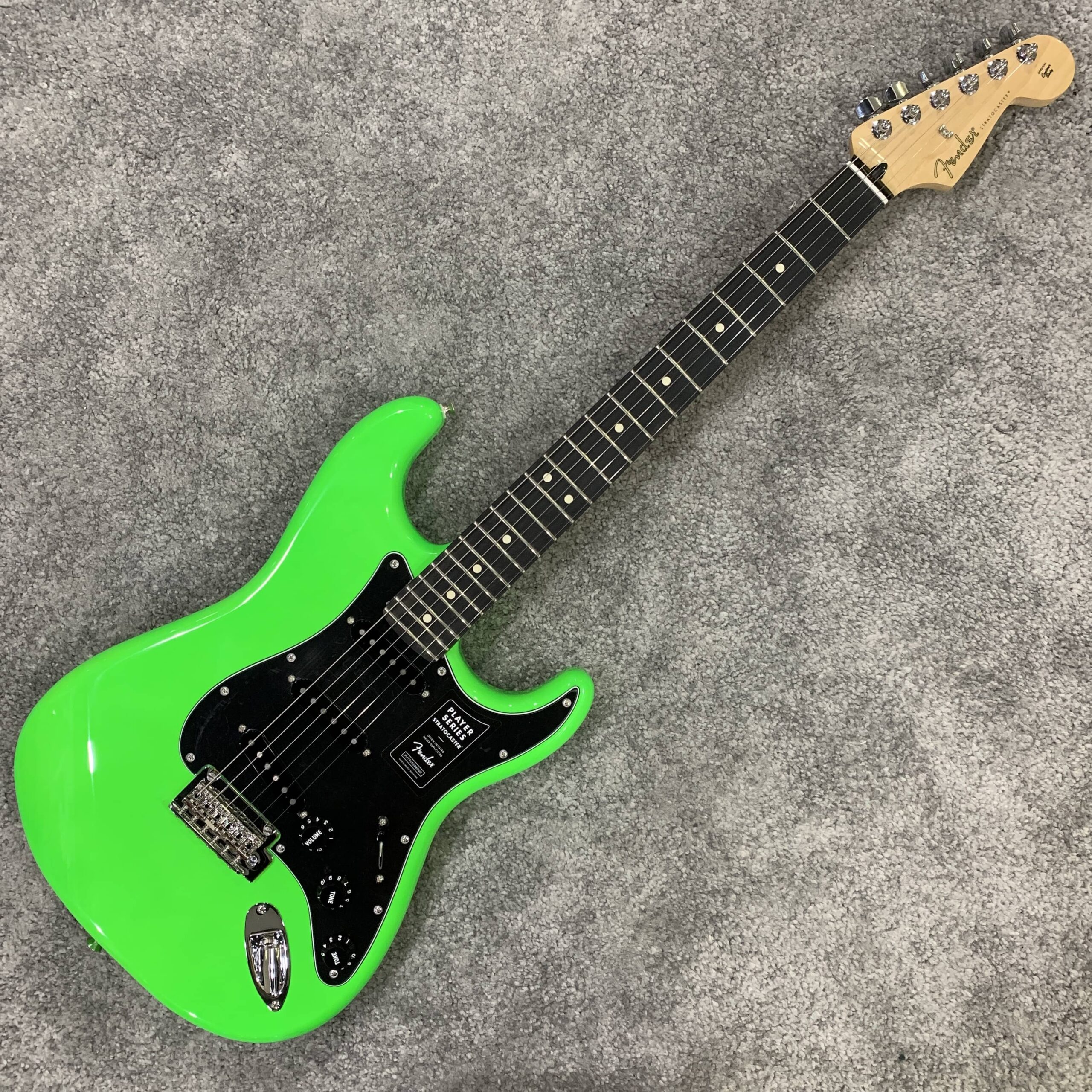 Fender Player Stratocaster EB Neon Green 烏木霓虹綠電吉他| 反拍樂器