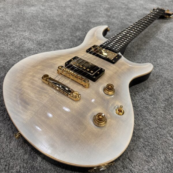 ESP EDWARDS E-MYSTIQUE